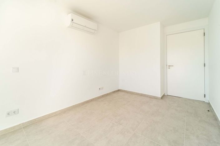 Image No.12-4 Bed Penthouse for sale