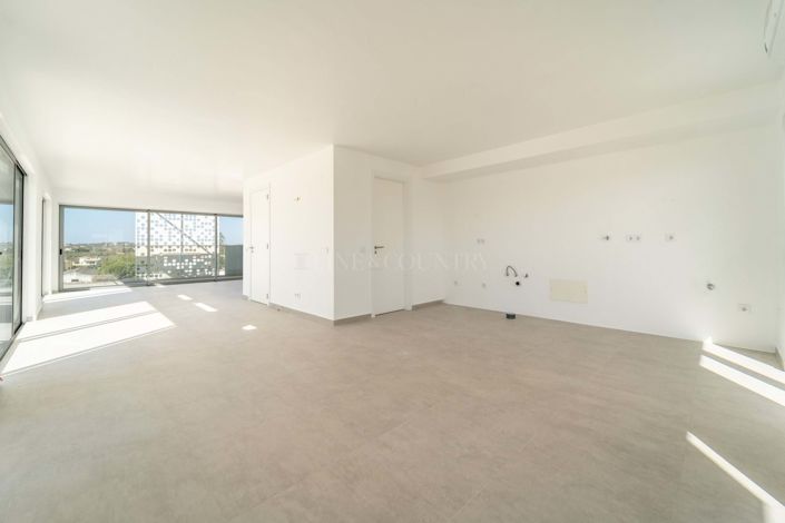 Image No.3-4 Bed Penthouse for sale