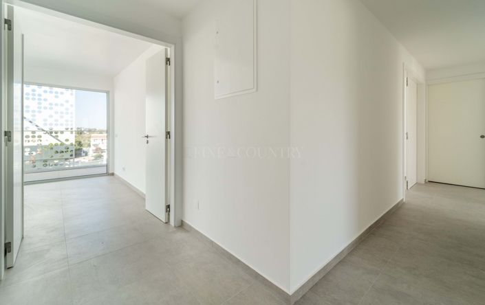 Image No.8-4 Bed Penthouse for sale