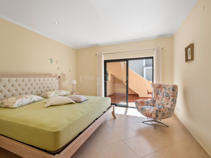 Image No.8-3 Bed Villa for sale