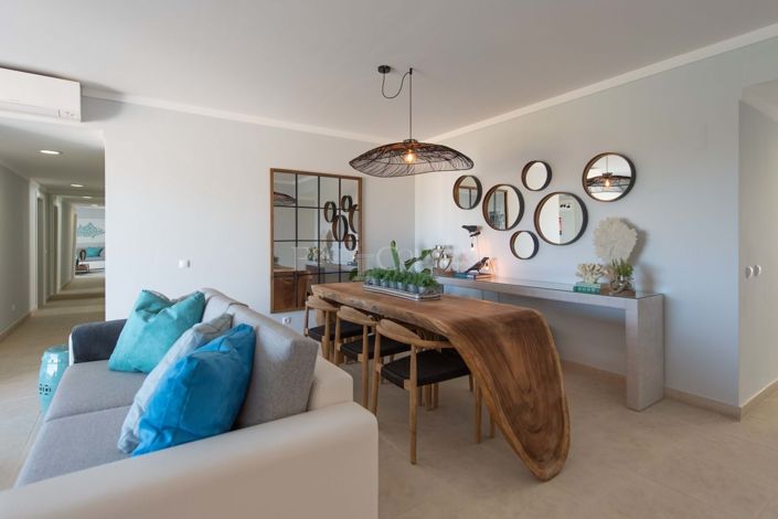 Image No.18-2 Bed Apartment for sale