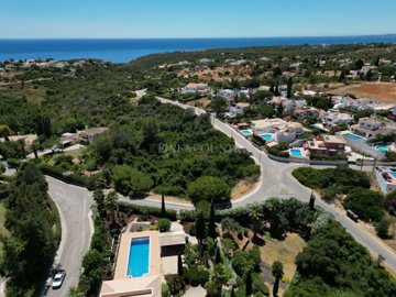 2104-341248-14d4e763c151089fe37f379b2f9be1ace