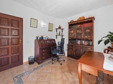 2104-339413-14d4e763c151089fe37f379b2f9be1ace