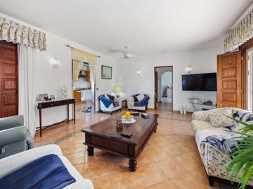 2104-339413-14d4e763c151089fe37f379b2f9be1ace