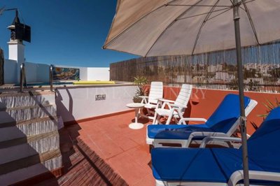 2104-339718-14d4e763c151089fe37f379b2f9be1ace