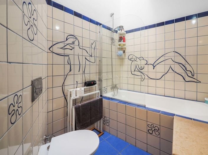 Image No.20-2 Bed Townhouse for sale