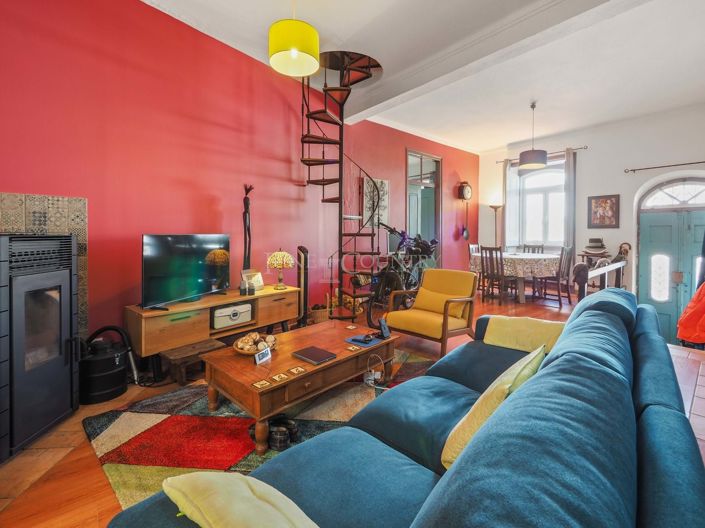 Image No.7-2 Bed Townhouse for sale