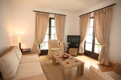 2104-126963-14d4e763c151089fe37f379b2f9be1ace