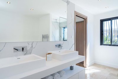 2104-161500-14d4e763c151089fe37f379b2f9be1ace