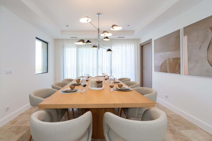 Image No.8-Propriété de 4 chambres à vendre à Montenegro