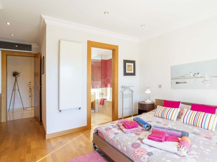 Image No.33-7 Bed Villa for sale