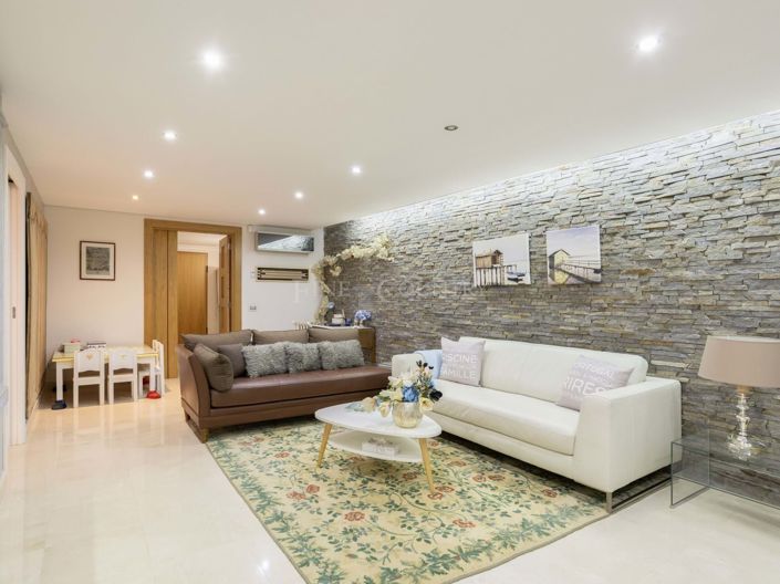 Image No.38-7 Bed Villa for sale