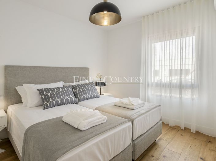 Image No.24-2 Bed Apartment for sale