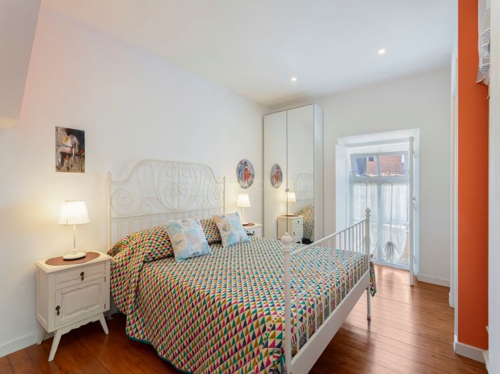 Image No.22-1 Bed Apartment for sale