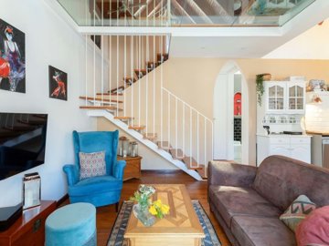 2104-239556-14d4e763c151089fe37f379b2f9be1ace