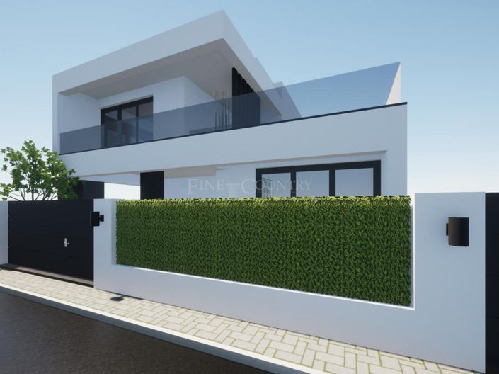 Image No.3-4 Bed Villa for sale