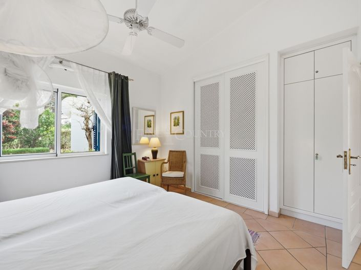 Image No.11-3 Bed Apartment for sale