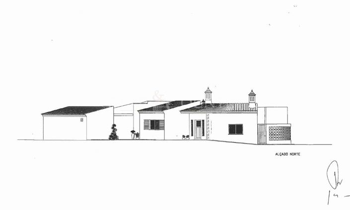 Image No.27-3 Bed Property for sale