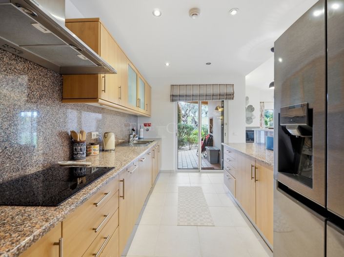 Image No.15-2 Bed Apartment for sale