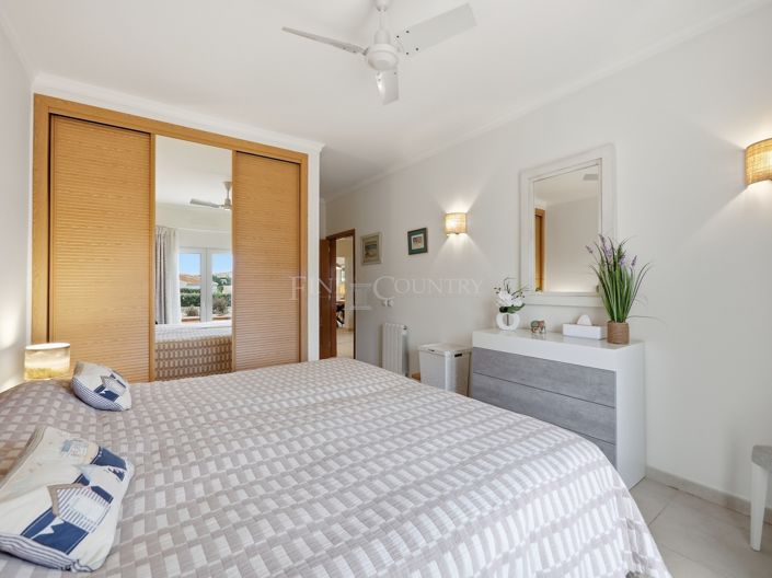 Image No.21-2 Bed Apartment for sale