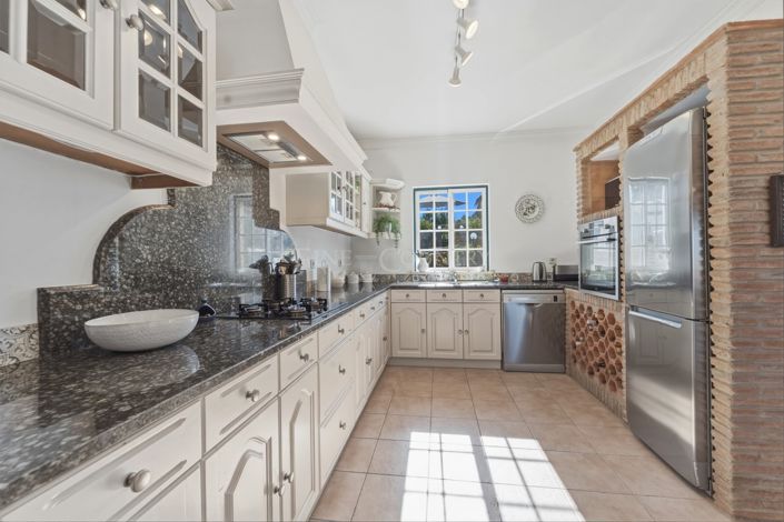 Image No.16-4 Bed Villa for sale