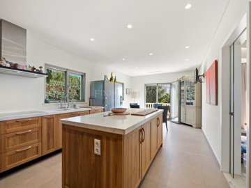 2104-369325-b952a8cbdbc2fd66601ce91bb265b9cce