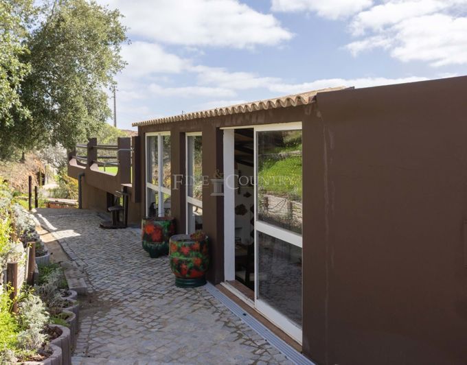 Image No.26-2 Bed Villa for sale