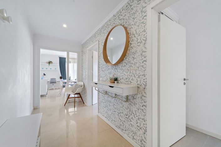 Image No.19-3 Bed Apartment for sale