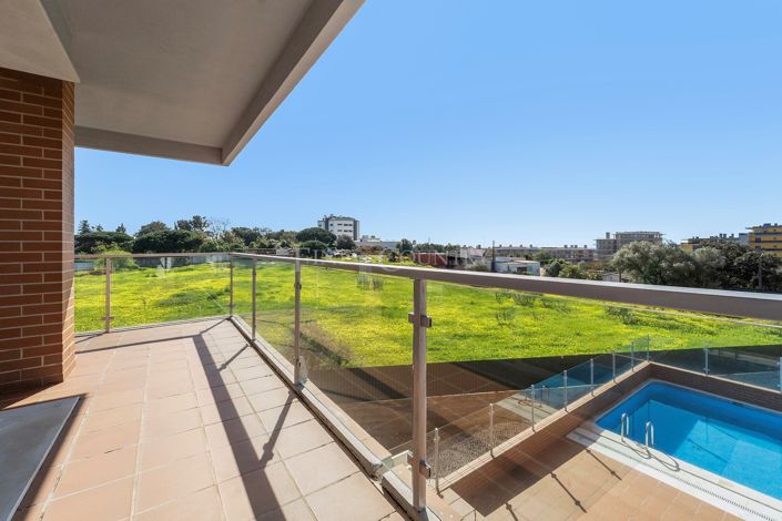 Image No.34-3 Bed Apartment for sale