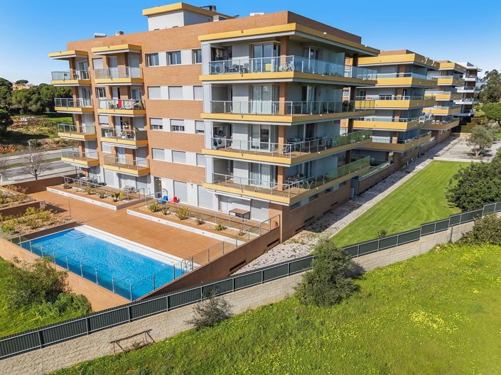 Image No.37-3 Bed Apartment for sale