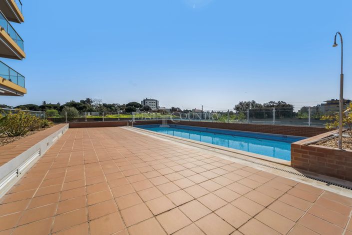 Image No.40-3 Bed Apartment for sale