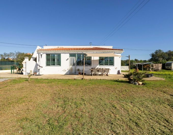 Image No.2-2 Bed Farmhouse for sale