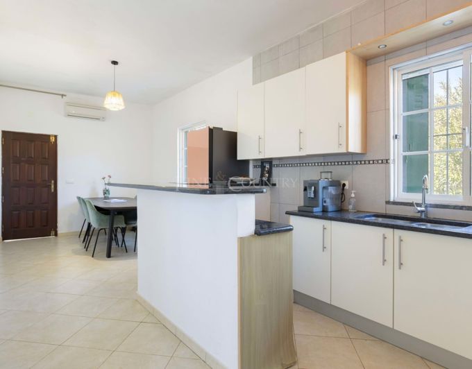 Image No.4-2 Bed Farmhouse for sale