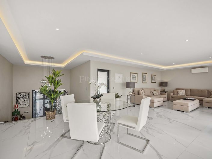 Image No.8-Propriété de 4 chambres à vendre à Carvoeiro