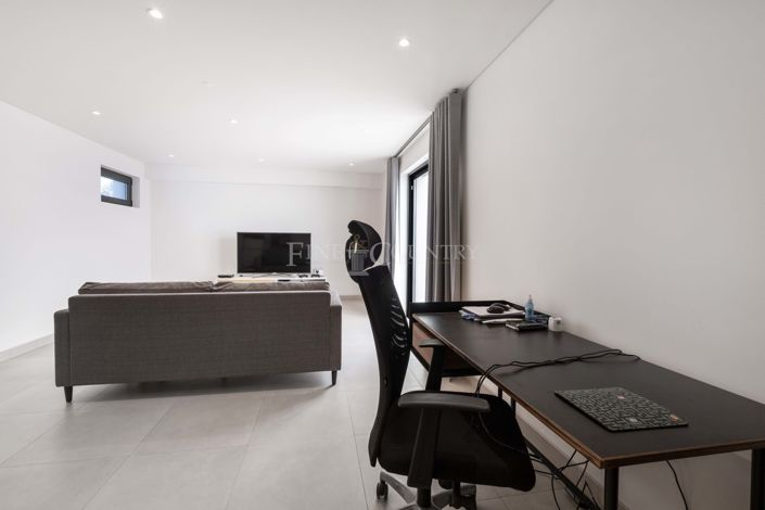 Image No.29-Propriété de 4 chambres à vendre à Loule