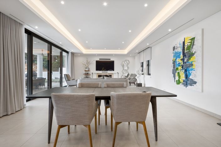 Image No.5-Propriété de 4 chambres à vendre à Loule