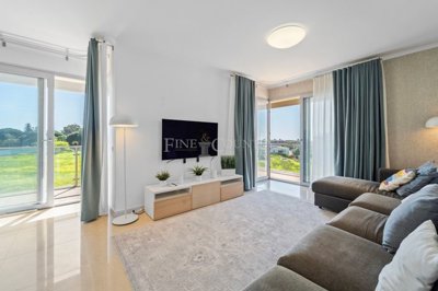 2104-359231-b952a8cbdbc2fd66601ce91bb265b9cce