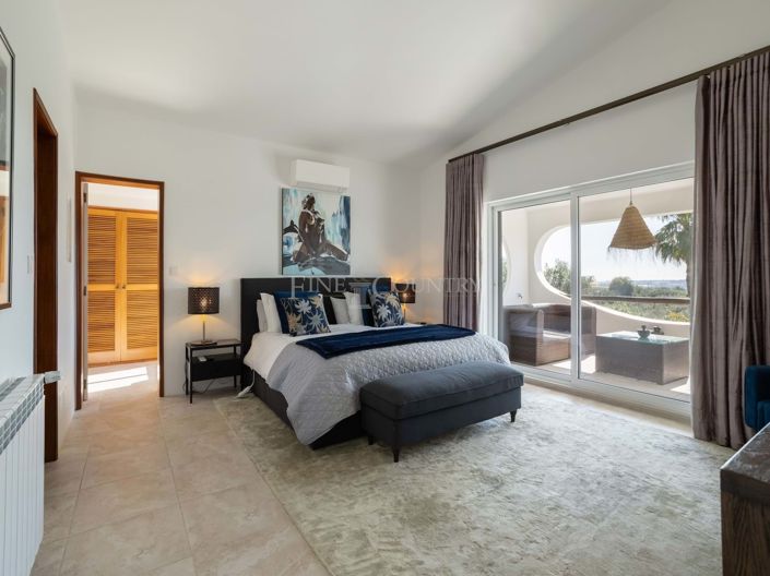 Image No.22-3 Bed Villa for sale