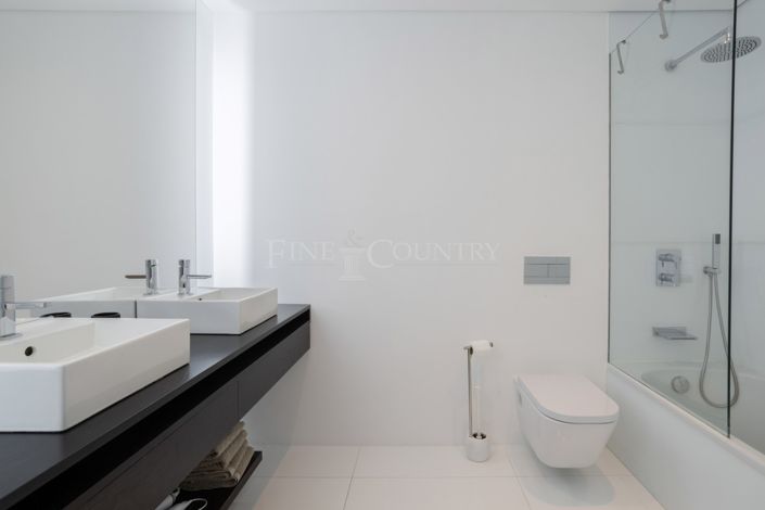 Image No.22-2 Bed Apartment for sale