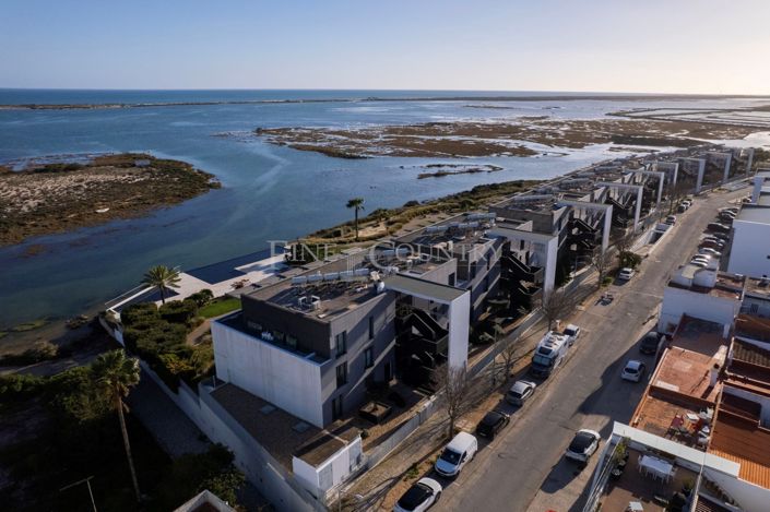 Image No.25-2 Bed Apartment for sale