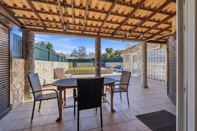 2104-370573-b952a8cbdbc2fd66601ce91bb265b9cce