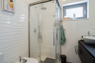 2104-370206-b952a8cbdbc2fd66601ce91bb265b9cce