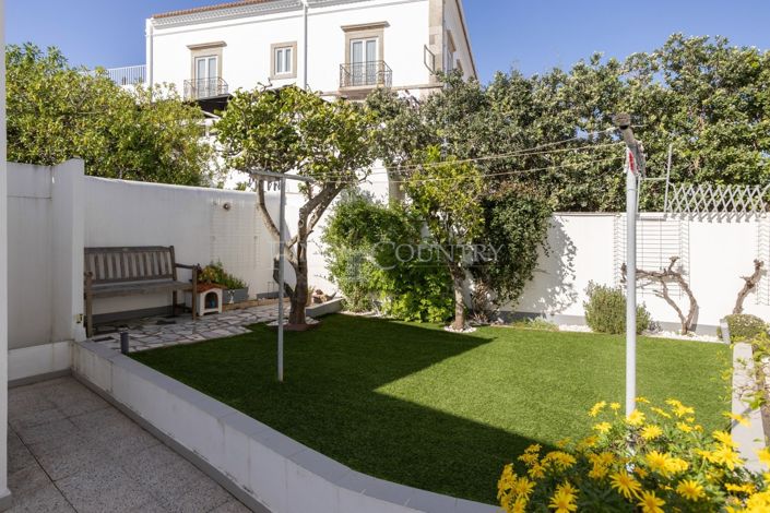 Image No.25-4 Bed Villa for sale