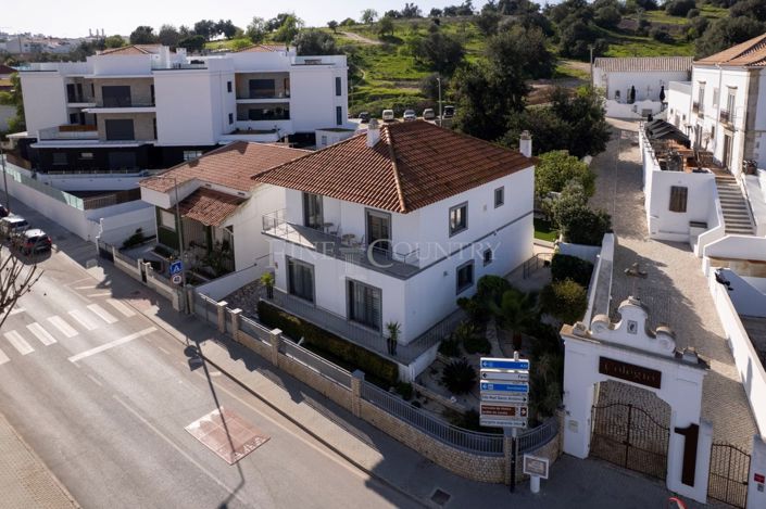 Image No.5-4 Bed Villa for sale