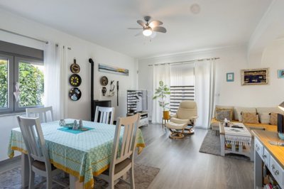 2104-370206-b952a8cbdbc2fd66601ce91bb265b9cce