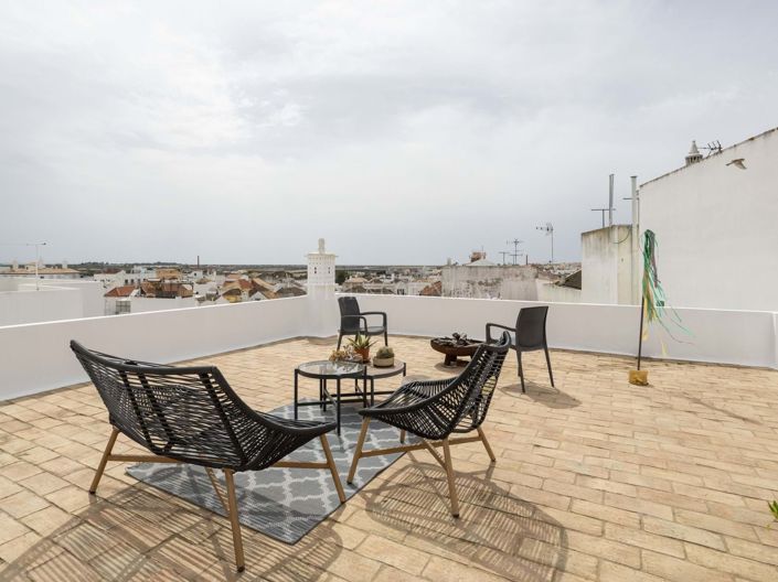 Image No.23-3 Bed Townhouse for sale