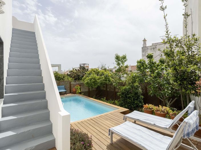 Image No.28-3 Bed Townhouse for sale