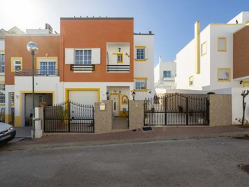 2104-369543-14d4e763c151089fe37f379b2f9be1ace