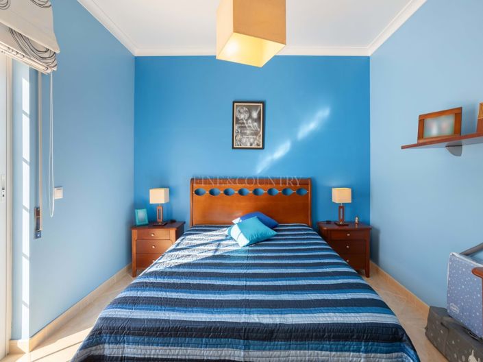 Image No.23-4 Bed Semi-Detached for sale