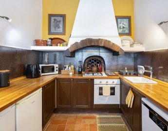 2104-369326-14d4e763c151089fe37f379b2f9be1ace